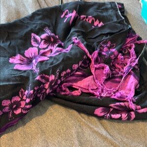 Aloha Hawaii Sarong (Black and Purple)